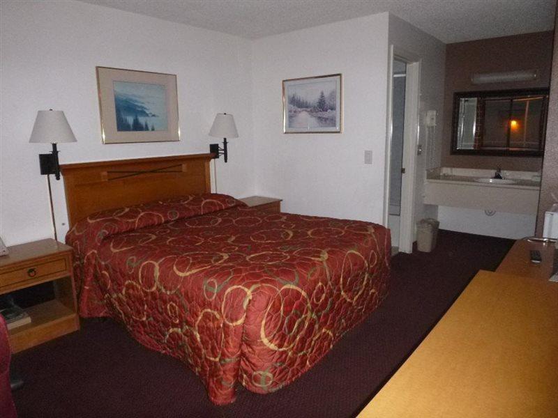 توكويلا Travelodge By Wyndham Sea-Tac Airport North المظهر الخارجي الصورة