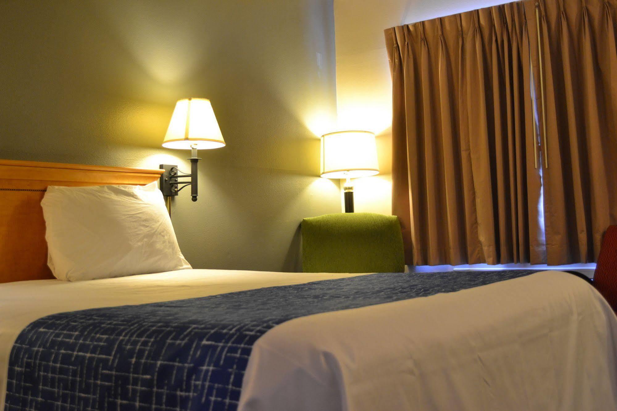 توكويلا Travelodge By Wyndham Sea-Tac Airport North المظهر الخارجي الصورة