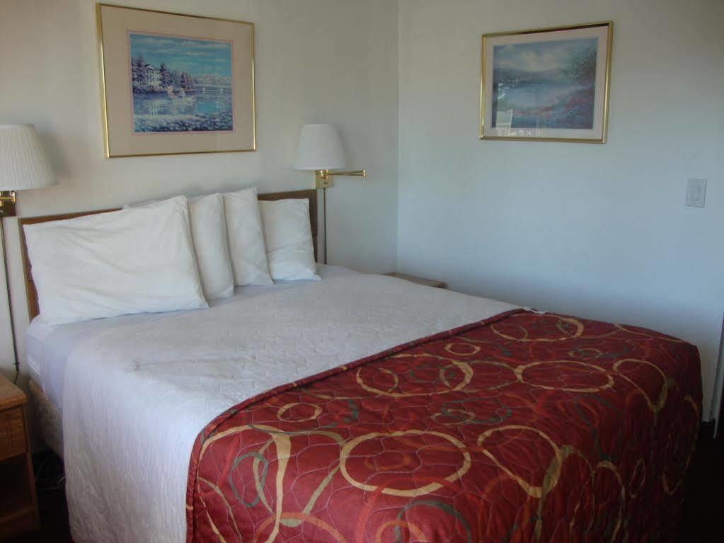توكويلا Travelodge By Wyndham Sea-Tac Airport North المظهر الخارجي الصورة