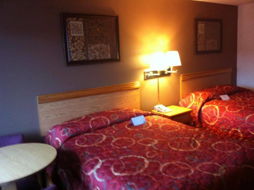 توكويلا Travelodge By Wyndham Sea-Tac Airport North المظهر الخارجي الصورة